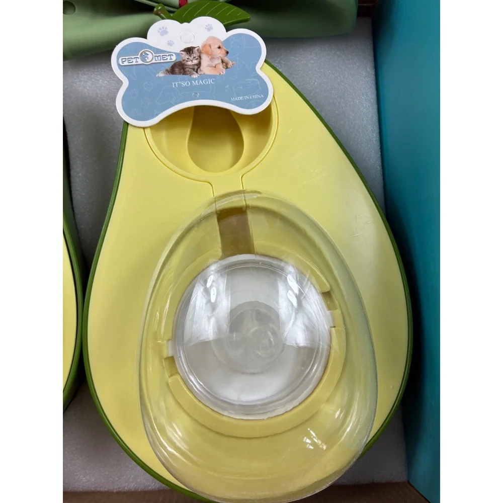 Pet Met Avocado Shaped Pet Slow Feeder‎ and Water Bowl Set with Silicone Mat New